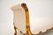 Chaise longue francesa antigua de madera dorada, años 60, Imagen 10