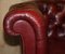 Sofá Chesterfield vintage grande de cuero sangre de Howard & Sons, Imagen 7
