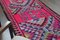 Tappeto Kilim Runner vintage in lana rosa, Turchia, anni '70, Immagine 7