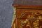 Cassettiera antica barocca con intarsi ornamentali e applicazioni in ottone, anni '20, Immagine 17