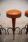 Sgabelli brutalisti in ferro battuto con sedili rotondi in pelle color cammello, anni '70, set di 4, Immagine 10