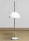 Lámpara de pie hongo de cromo y acrílico blanco atribuida a Fagerhult, Suecia, años 70, Imagen 1