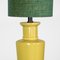 Gelbe Tischlampe aus glasierter Keramik, 1950er 3