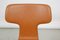 Cognacfarbener Classic T-Stuhl aus Leder von Arne Jacobsen für Fritz Hansen, 1990er 5