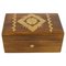 Caja Mid-Century pequeña de madera tallada a mano, años 50, Imagen 1