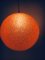 Lámpara colgante esférica de resina naranja, Italia, años 60, Imagen 4