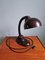 Lámpara de escritorio Bauhaus de baquelita marrón de Eric Kirkman Cole, años 30, Imagen 14