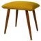 Pouf Mid-Century in faggio e tessuto giallo, nord Europa, anni '60, Immagine 1