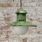 Lampe à Suspension Industrielle Vintage en Émail Vert et Verre Opalin 5