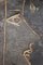 Piatto in ferro patinato inciso con decorazione cubista, anni '50, Immagine 5
