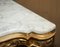 Mesa esquinera Herm italiana antigua de madera dorada y mármol tallado, década de 1860, Imagen 15