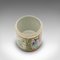Kleines chinesisches Famille Rose Gewürzglas aus Keramik, 1900er 8