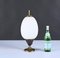Lampada da tavolo Mid-Century moderna a forma di uovo in ottone e vetro opalino, Italia, anni '50, Immagine 12