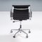 Schwarzer Alu EA 117 Bürostuhl aus Leder von Charles & Ray Eames für Vitra, 1990er 4