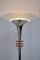 Französische trichterförmige Art Deco Stehlampe aus Chrom mit orangefarbenen Glasringen, 1930er 3