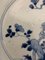 Plato hondo chino de porcelana azul y blanco de Blue Family, 1750, Imagen 3