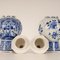 Niederländische Chinoiserie Vasen in Blau & Weiß von Royal Delft, 2er Set 8