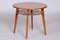 Petite Table Ronde Mid-Century en Hêtre et Noyer de Jitona, République Tchèque, 1950s 1