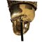 Totenkopfskulptur mit goldener Krone auf Sockel 5