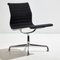 Sedia da ufficio Ea105 di Charles & Ray Eames per Vitra, inizio XXI secolo, Immagine 3