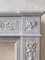 Antiker hellgrauer Kamin aus Carrara Marmor im klassizistischen Stil 5