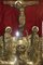 Crocifisso con cornice in legno decorato su velluto rosso e vetro convesso, Francia, anni '50, Immagine 4