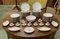 Servizio da tavola in porcellana di Limoges bianca e dorata, set di 72, Immagine 1