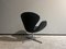 Swan Chair 3320 aus schwarzem Leder von Arne Jacobsen für Fritz Hansen, 1950er 2