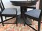 Tavolo e sedie rotondi in ottone sbalzato nero, anni '20, set di 4, Immagine 17