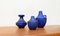 Minimalistische deutsche Mid-Century Vasen in Kobaltblau von Hartwig Heyne Pottery, 1960er, 3er Set 9