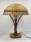 Lámpara de mesa brutalista en forma de hongo de hierro forjado dorado y ratán, años 60, Imagen 19