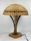 Brutalistische Pilz Tischlampe aus vergoldetem Schmiedeeisen & Rattan Wicker, 1960er 10