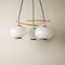 Lámpara de araña italiana con esferas de vidrio satinado de estructura de latón, años 50, Imagen 9