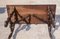 Tavolino a forma di capra con piedi a lira in legno di noce massiccio, Immagine 8