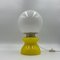 Gelbe Tischlampe aus Opalglas, 1960er 1