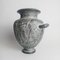 Amphora Vase aus schwarzem Speckstein mit Figurenrelief 4