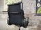 Soft Pad Chair Ea 219 par Charles & Ray Eames pour Vitra en Cuir Noir 11