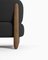 Butaca Tobo moderna de tela Boucle en negro y madera de roble ahumado de Collector Studio, Imagen 3