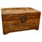 Cassettiera orientale in legno di canfora intagliata, anni '50, Immagine 1