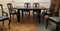 Ausziehbarer geschnitzter Tisch und passende Carver Stühle, 1900er, 7 . Set 5