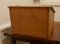 Antiker schräger Schreibtisch aus Kiefernholz, 1920 7