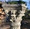 Pedestal de columna corintio clásico de piedra fundida desgastada, 1960, Imagen 4