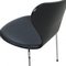 Chaise Seven Series en Frêne Laqué Noir et Cuir par Arne Jacobsen, 2016 6