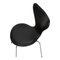 Sedia della serie Seven in frassino laccato nero e pelle di Arne Jacobsen, 2016, Immagine 3