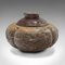 Petit Pot Antique à Couvercle Sculpté, Chine, 1900s 6
