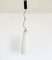 Lámpara colgante italiana Mid-Century larga de vidrio blanco lechoso, años 70, Imagen 1