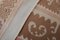 Vintage weiß verwaschene und rosa Stammes-Stickerei usbekischer Suzani Wandteppich oder Tischdecke 10