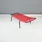 Chaise de Plage Mid-Century en Plastique Scooby Rouge et Métal Noir, Italie, 1960s 2