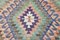 Grand tapis Kilim en coton et laine 10