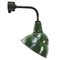 Lámpara de pared industrial vintage de hierro fundido y esmalte verde de Benjamin, EE., Imagen 1